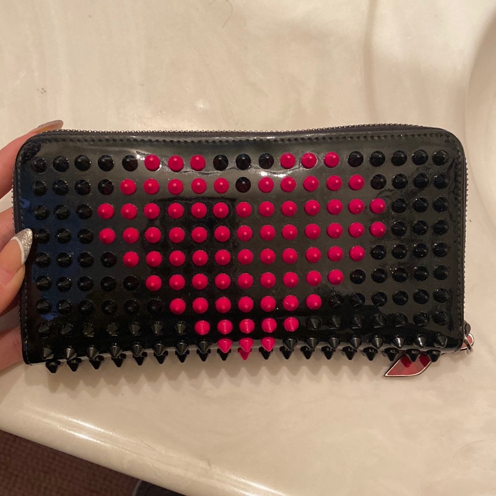 christian louboutin black heart wallet perfect for Valentine’s Day
